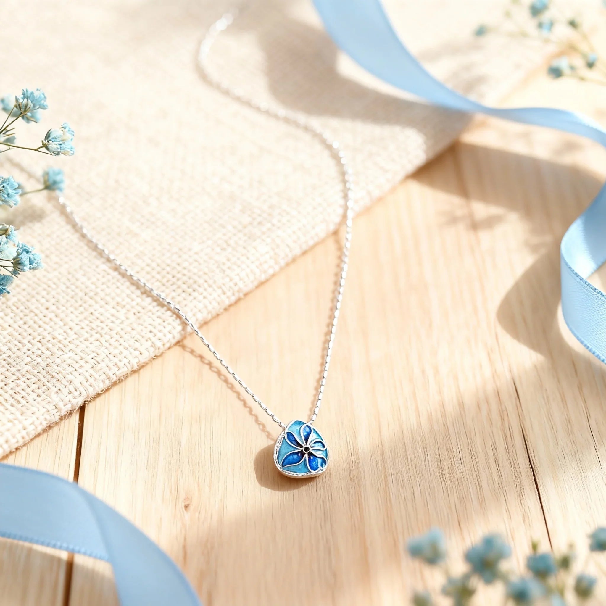 Chinese Intangible Heritage Silver Filigree Necklace with Blue Floral Pendant - YHS-ICH